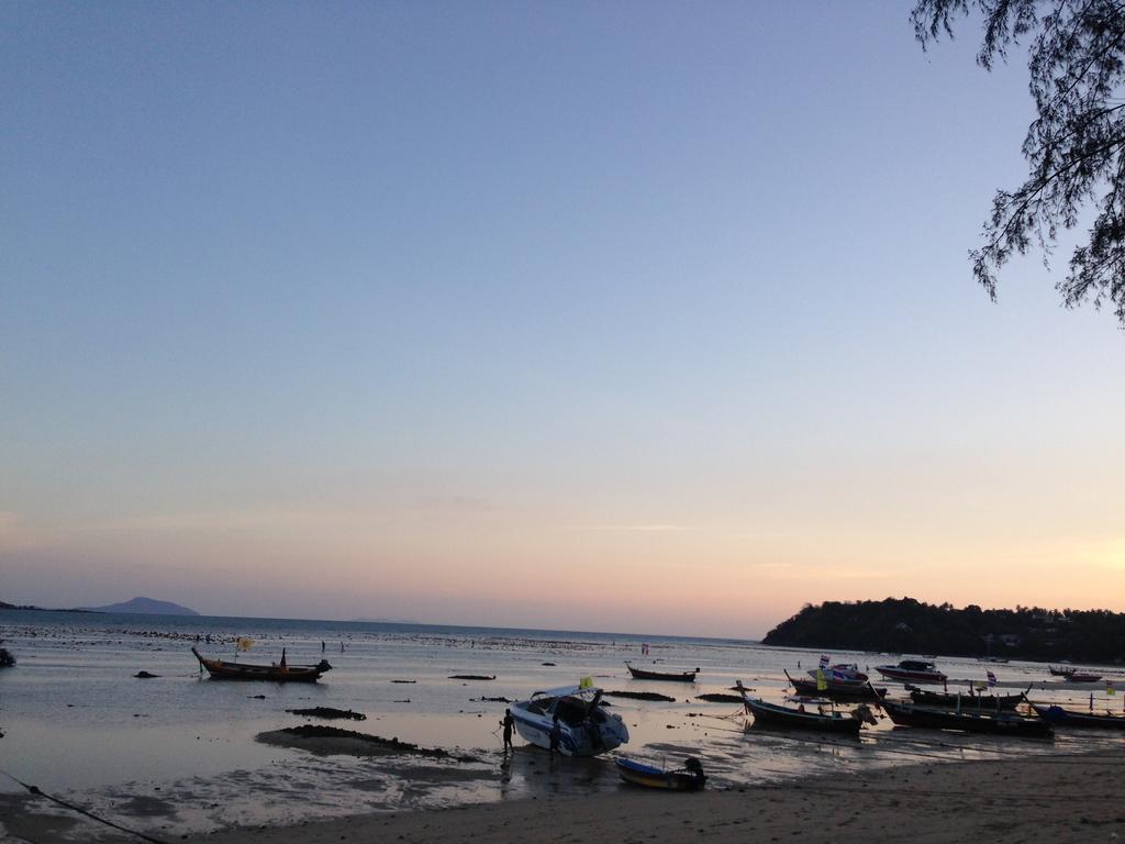 The Title Kr Beach Condotel Rawai Beach Exteriör bild