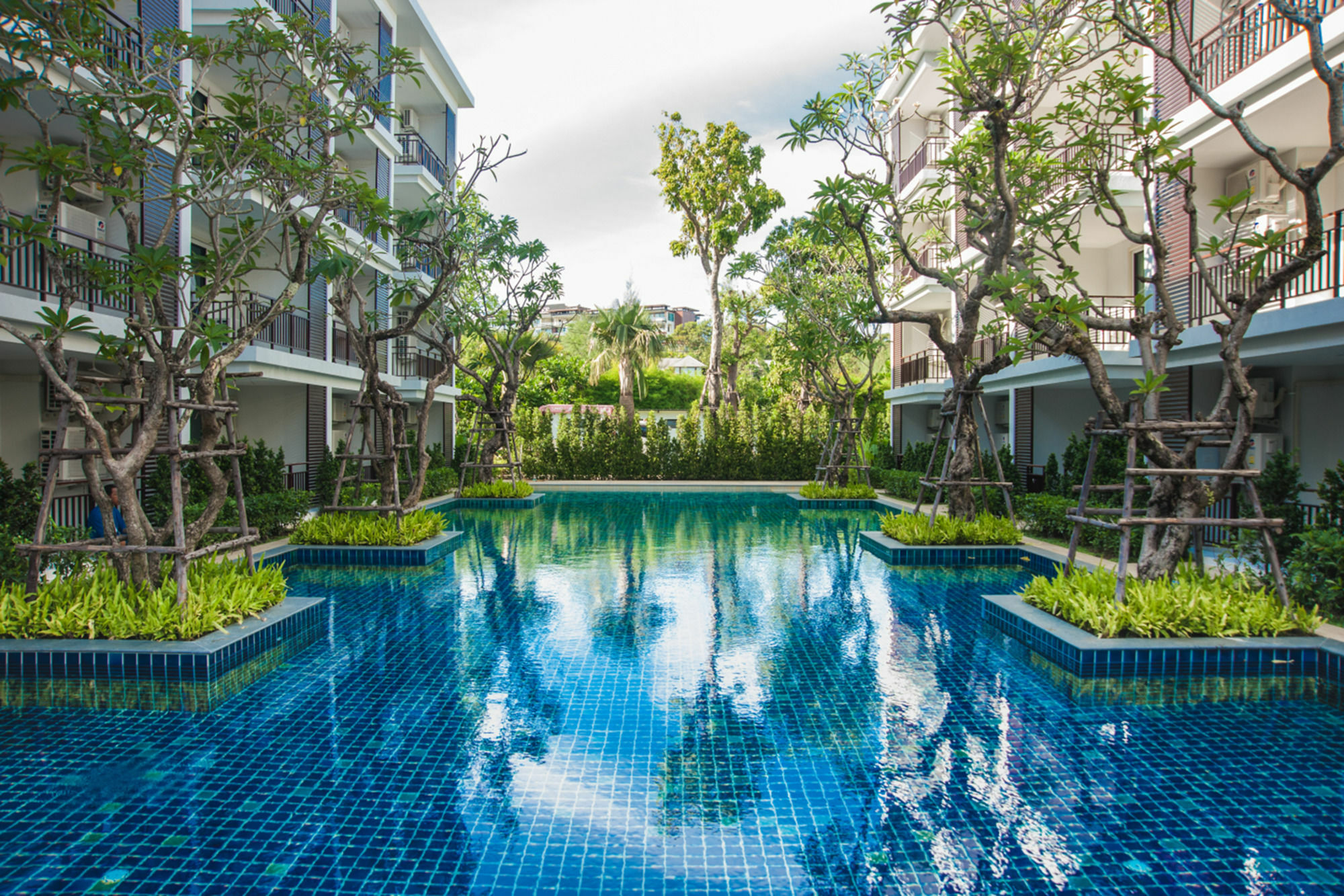 The Title Kr Beach Condotel Rawai Beach Exteriör bild